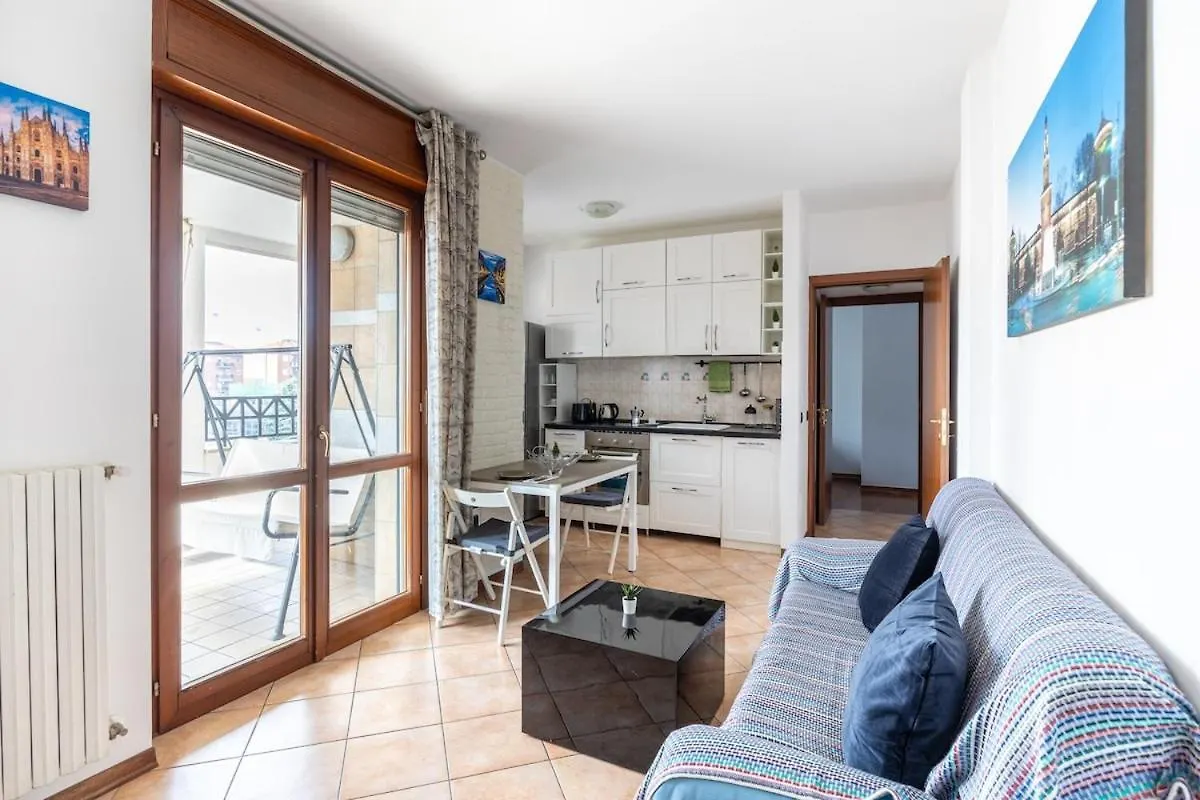 Brenta-Fondazione Prada - Free Private Parking & Terrace Apartment Milan