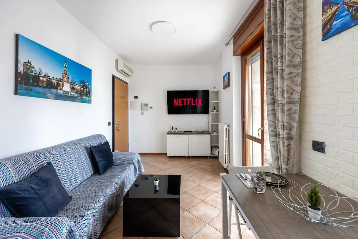 Brenta-Fondazione Prada - Free Private Parking & Terrace Apartment Milan