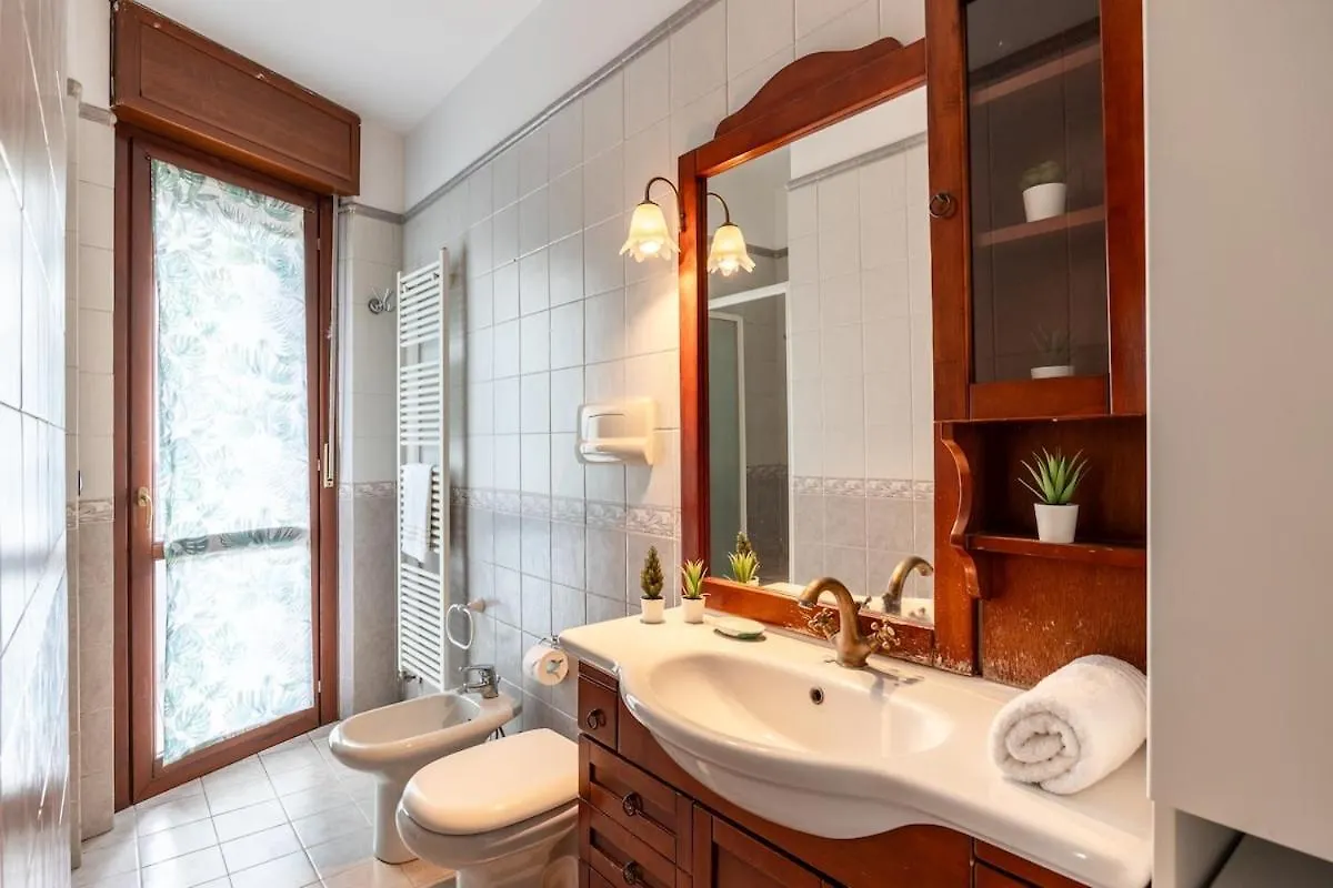 Brenta-Fondazione Prada - Free Private Parking & Terrace Apartment Milan
